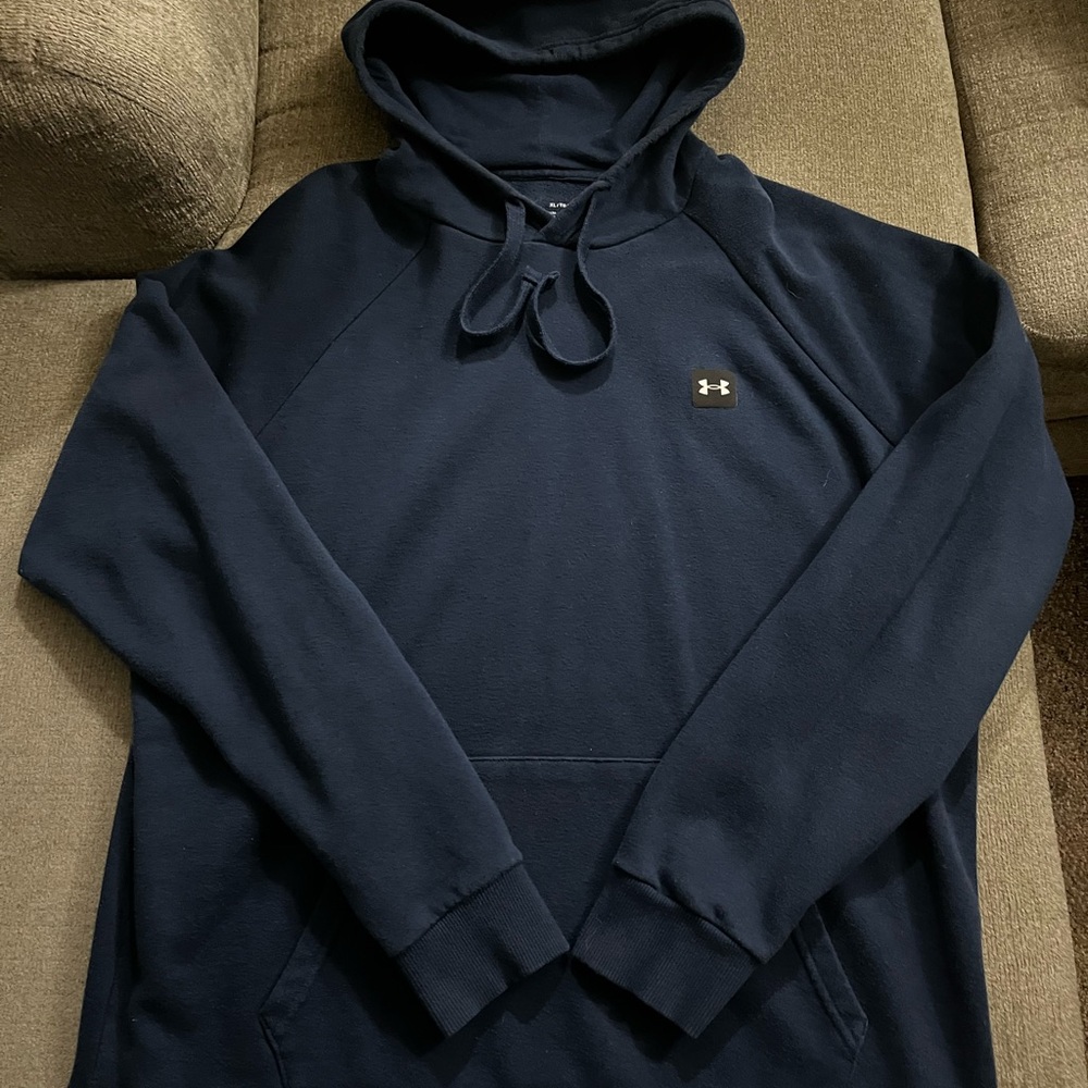 Size XL Dark Navy Under Armour Pull Over Hoodie With Drawstring